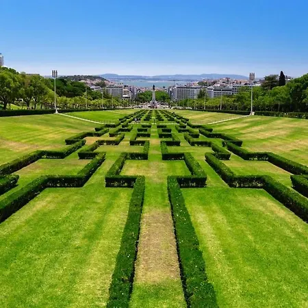 Viewpoint Retreat Lisbon